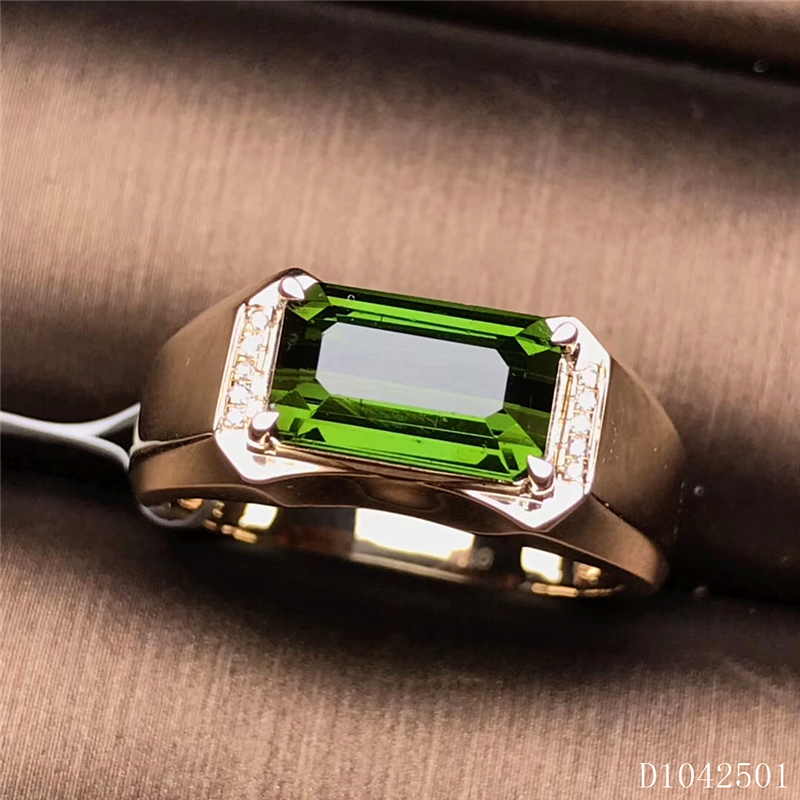 D1042501 (3).JPG